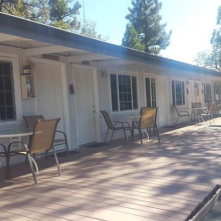 Bluebird Cottage Inn Айдлуайлд Экстерьер фото